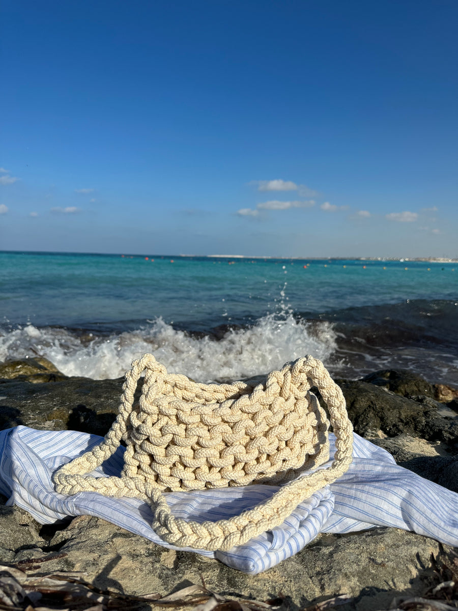 MEDIUM KNIT BAG