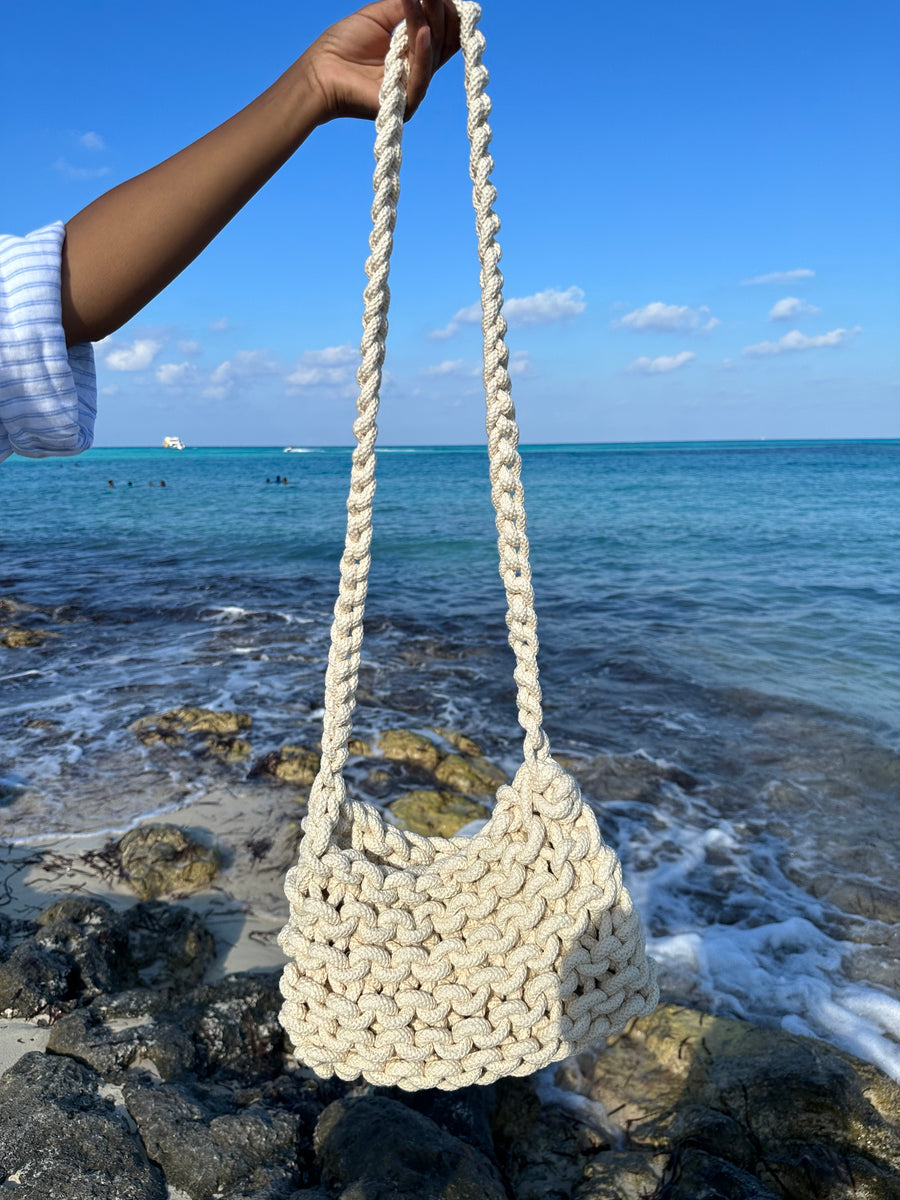 MEDIUM KNIT BAG
