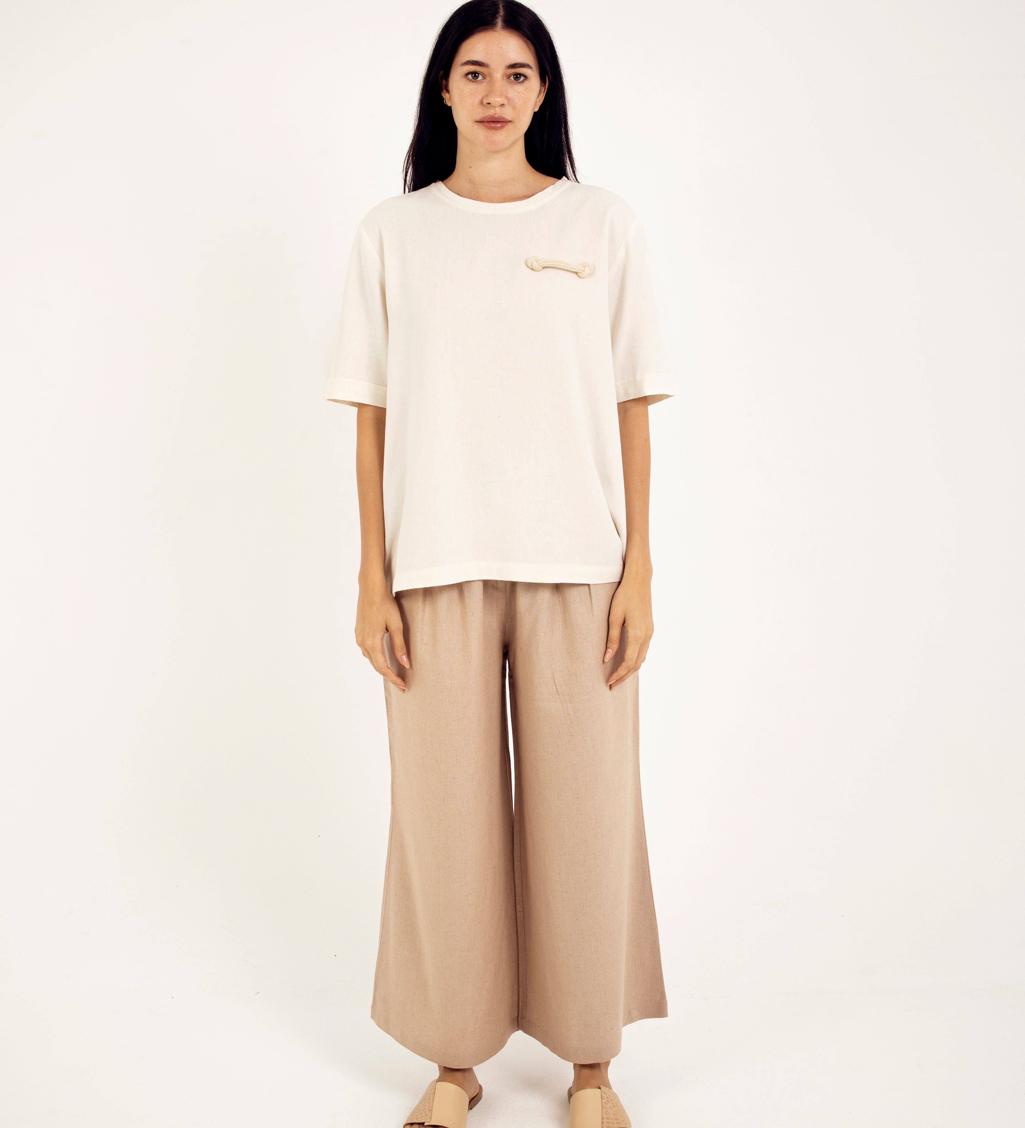 OFF WHITE